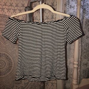 Off the shoulder stripped crop top